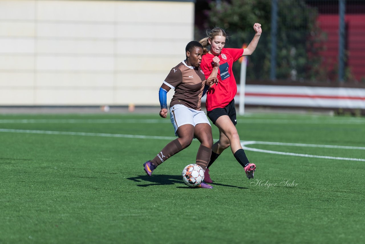 Bild 171 - wBJ FC St. Pauli - Eimsbuetteler TV : Ergebnis: 3:4